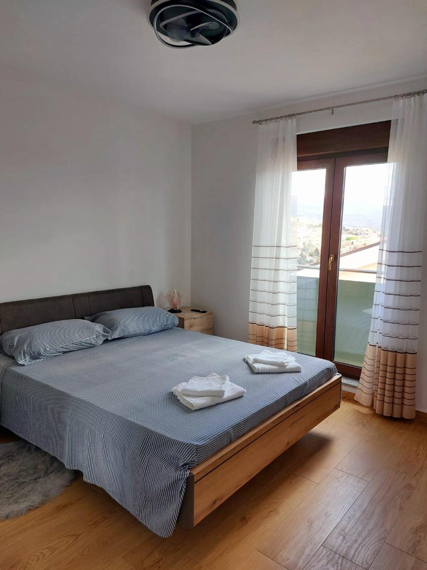 Apartmani Ivana Novi Novi Vinodolski Exterior foto