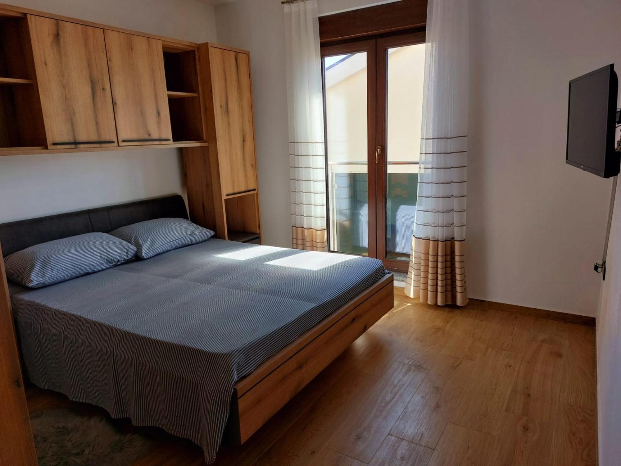 Apartmani Ivana Novi Novi Vinodolski Exterior foto